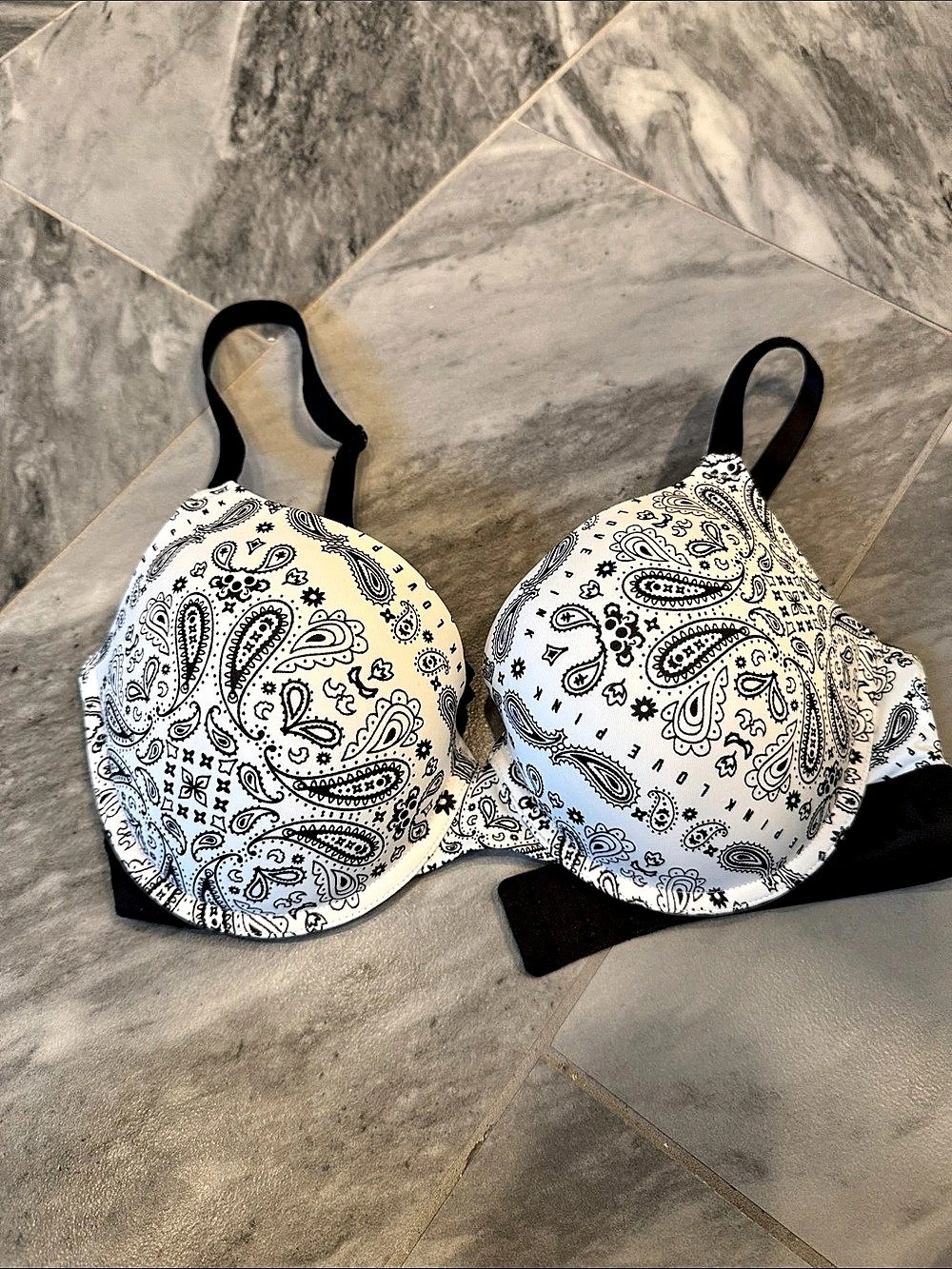 PINK Victoria's Secret Paisley Bra in White & Black